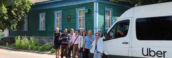 Реставратори в Березнянському історико-краєзнавчому музеї імені Г.Г. Верьовки