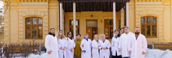Робота художників-реставраторів ННДРЦУ у Ворзельському музеї історії та культури «Уваровський дім»