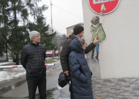 Обстежили в Ірпені й Бучі на Київщині твори вуличного митця TVBoy